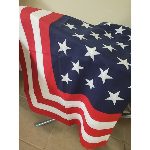Bardwil Linens Other - Bardwil Linens Red White Blue Stars Stripes Rectangle Tablecloth 84X58 Patriotic